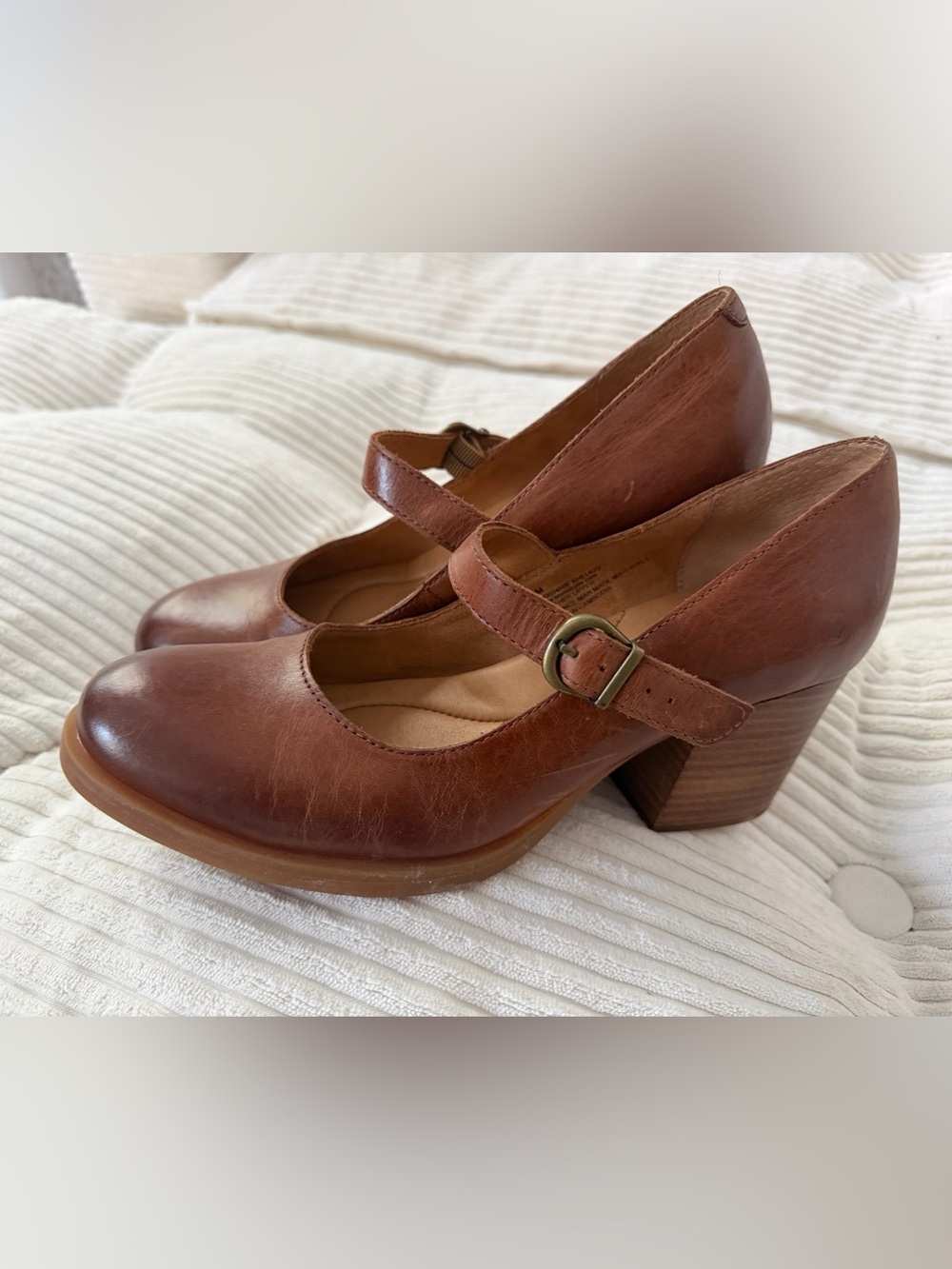 B.o.c. Born Concept Blaire Mary Jane Pump sz 9
